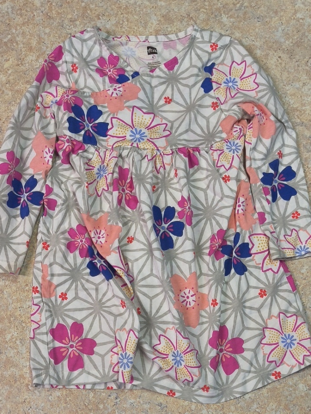 Tea Collection Floral Dress in Pink, Peach & Blue Like New Sz 4